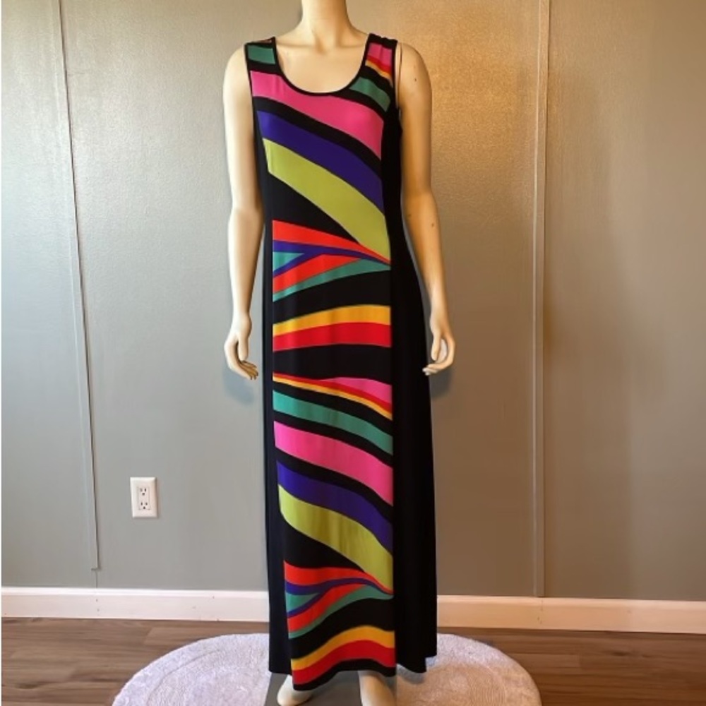 Libra sleeveless Maxy dress, size Large